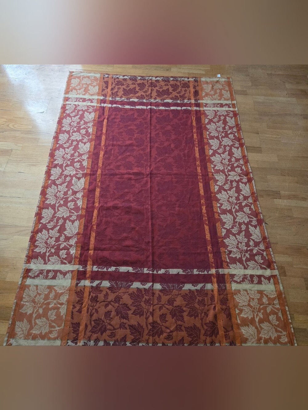 Elegant Autumn Leaf Jacquard Tablecloth in Burgundy, Rust, Orange 56" x 84"